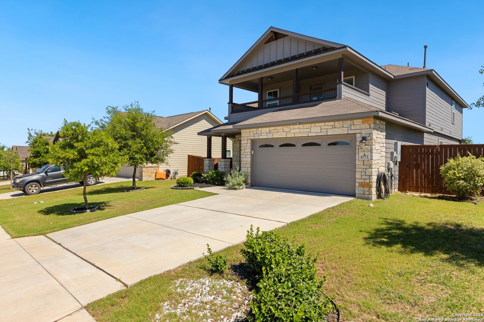 6772 Concho