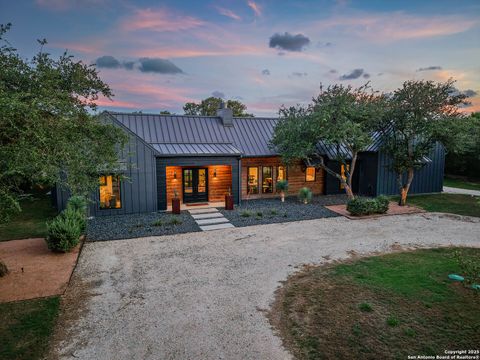 47 Antler Dr Rockport TX 78382