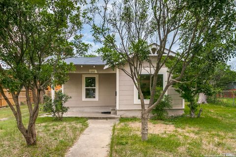 2211 N Calaveras San Antonio TX 78201