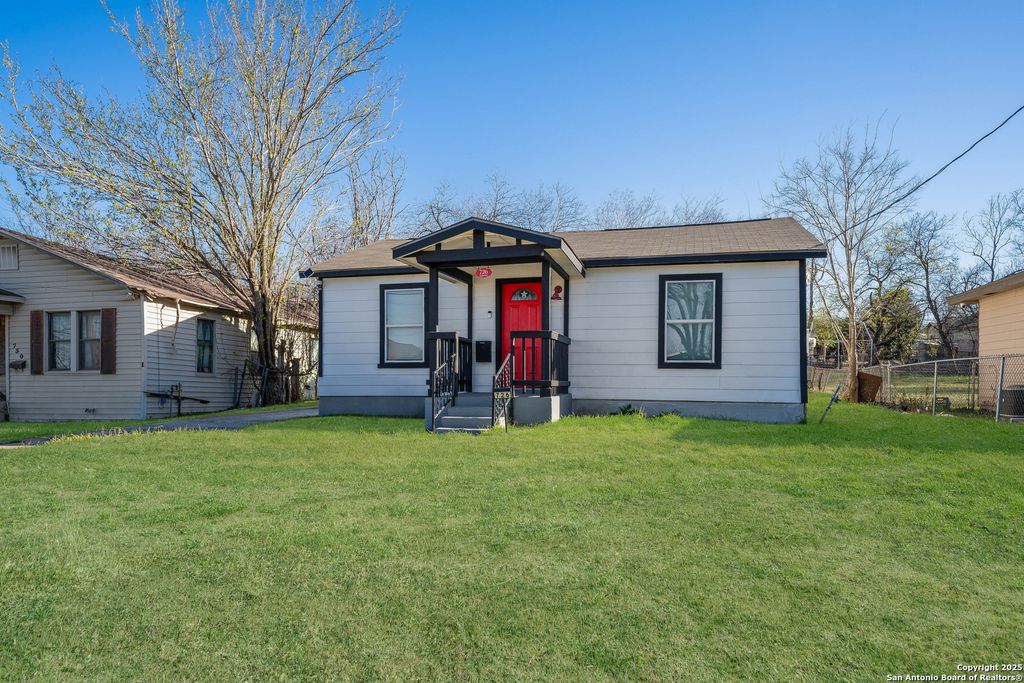 Photo of 726 Gabriel, San Antonio, TX 78202 (MLS # 1849560)