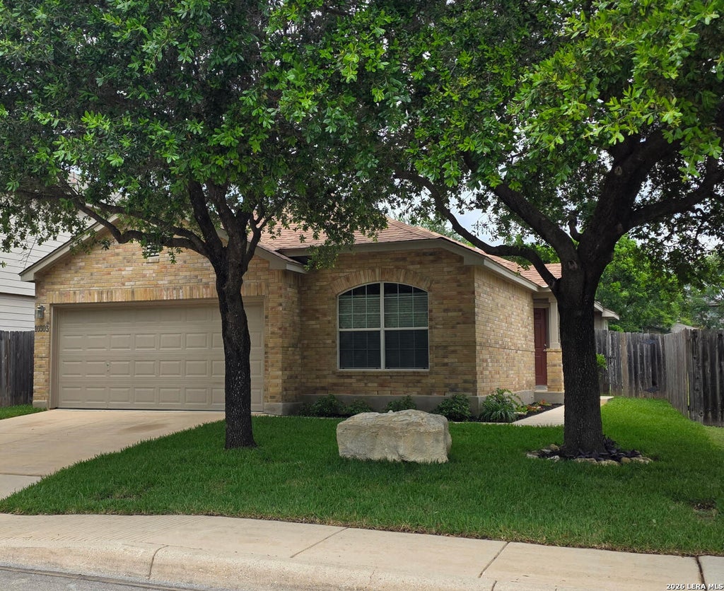 Photo of 10303 Roseangel Ln, Helotes, TX 78023 (MLS # 1972561)