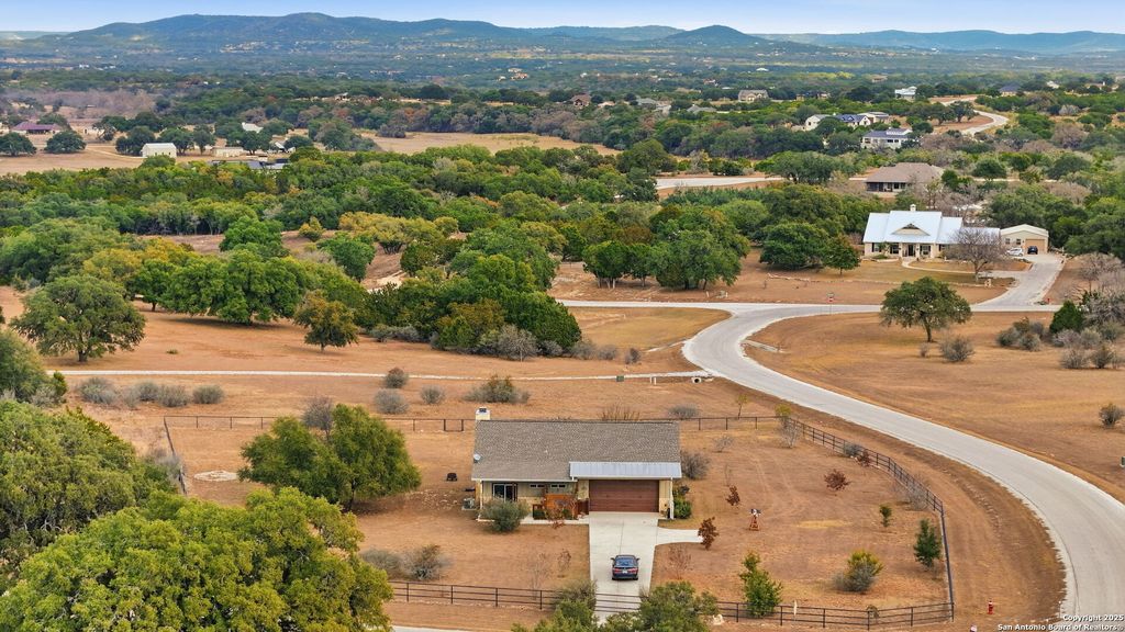 Photo of 116 Martingale Trail, Bandera, TX 78003 (MLS # 1928212)