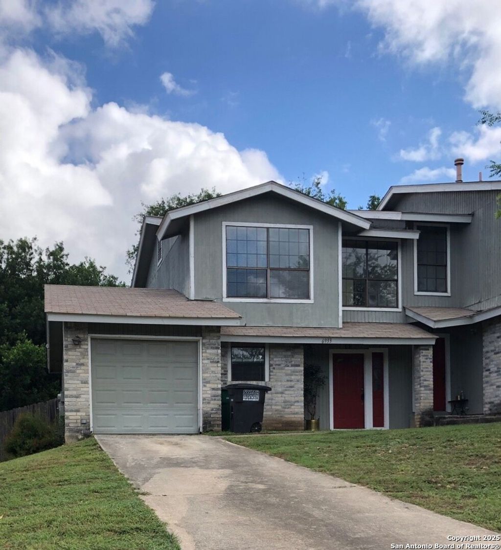 Photo of 6931 Wright Way St 6933 #6933, San Antonio, TX 78240 (MLS # 1893875)