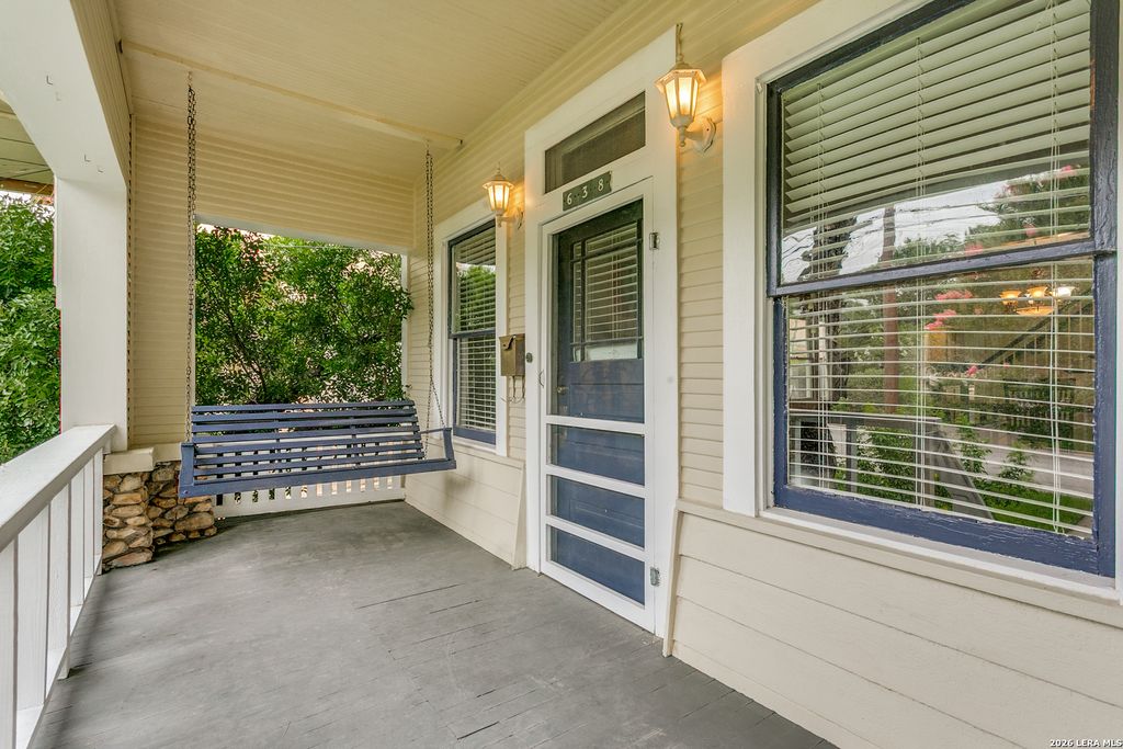 Photo of 638 PATTERSON AVE, Alamo Heights, TX 78209 (MLS # 1993126)
