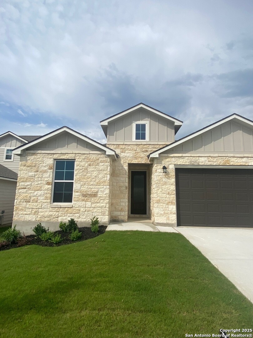 11123 Lowder lane