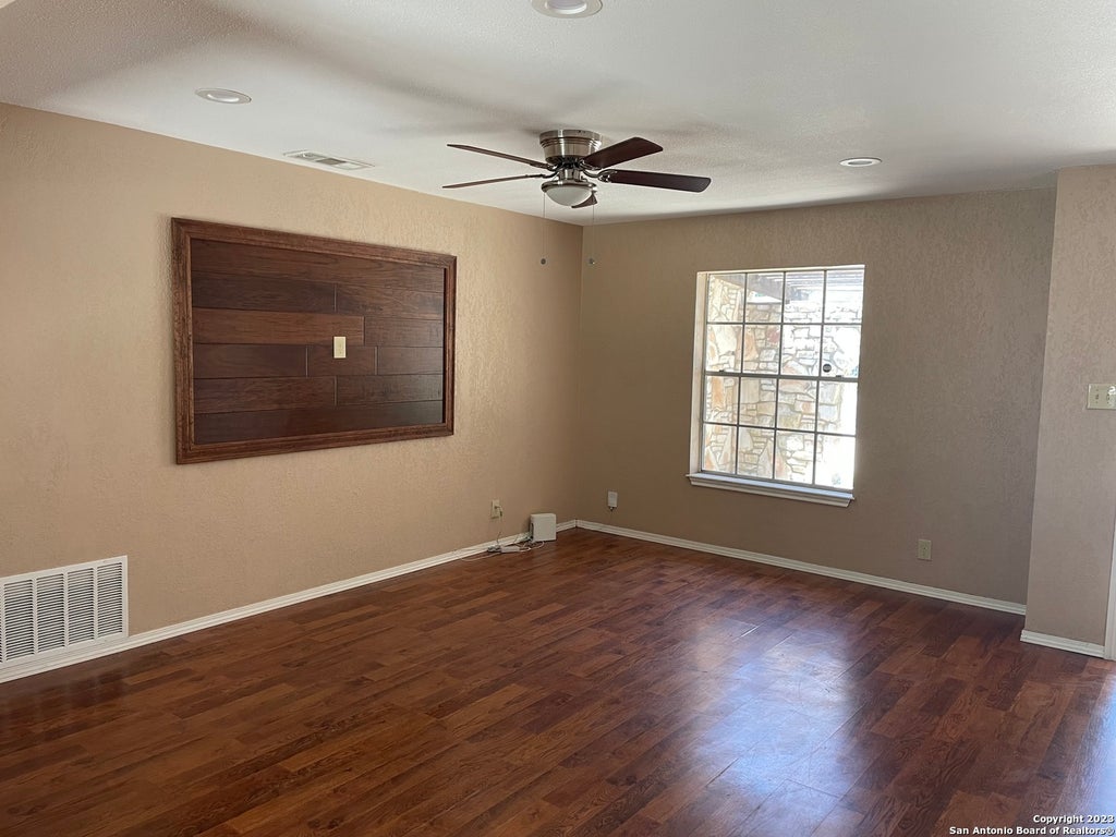 Photo of 834 PORTER ST, San Antonio, TX 78210 (MLS # 2007959)