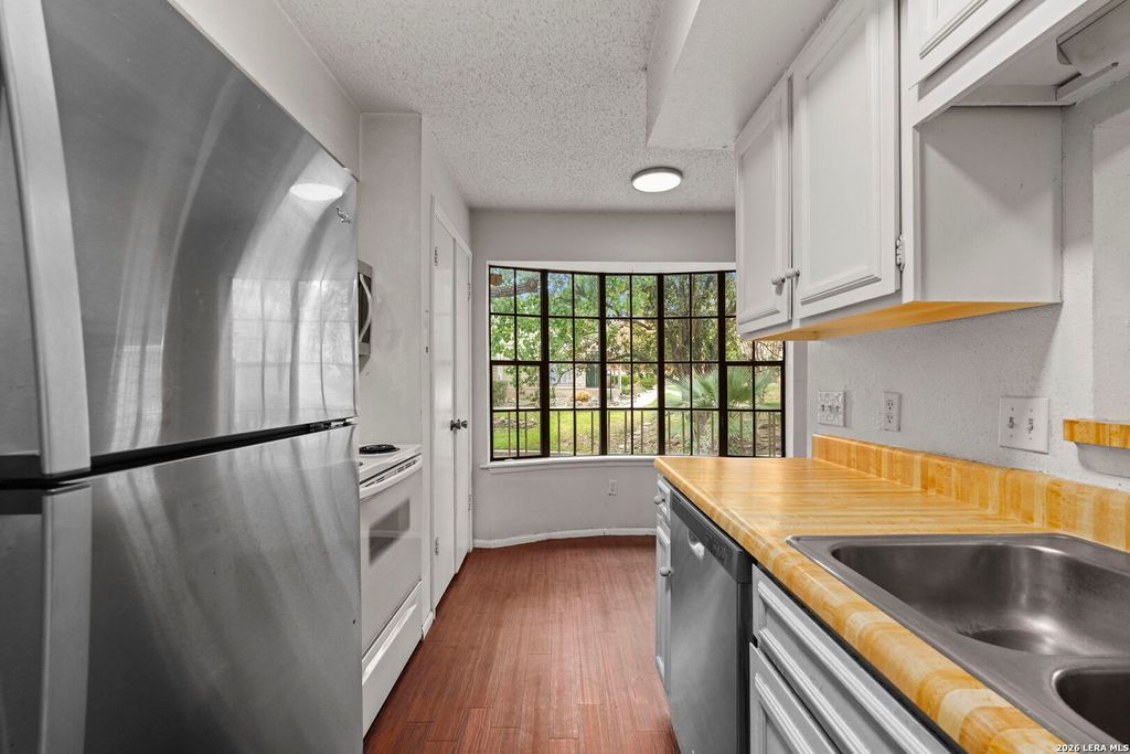 Photo of 7711 Callaghan APT 801 #APT 801, San Antonio, TX 78229 (MLS # 1955930)