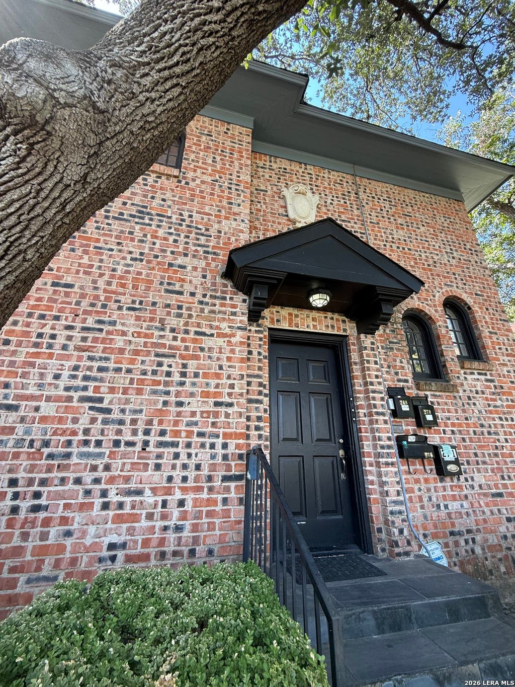 Photo of 270 E ROSEWOOD AVE, San Antonio, TX 78212 (MLS # 2011418)