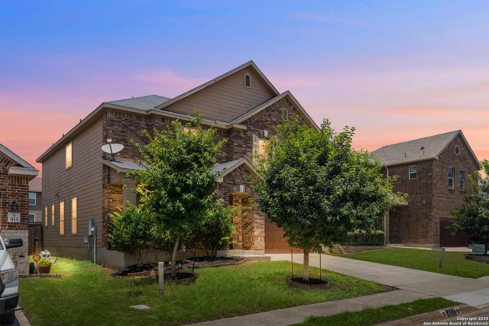 417 Landmark Falls
