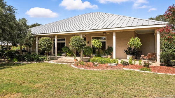 6246 S FM 108, WRIGHTSBORO, TX 78677 - Image f5a31c97af6b2f823b88fa0aa05d2aa8/2942759707