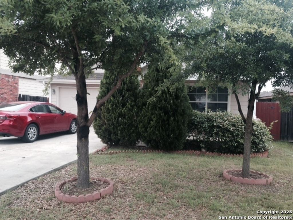 Photo of 9271 Everton, San Antonio, TX 78245 (MLS # 1913826)