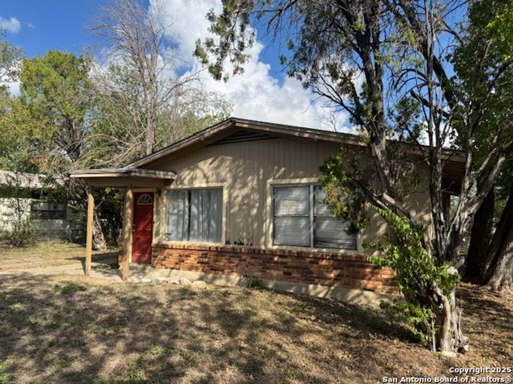 Photo of 539 Millwood, San Antonio, TX 78216 (MLS # 1913283)