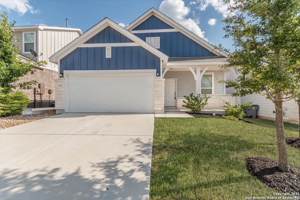Photo of 7810 Sycamore Hills, Boerne, TX 78015 (MLS # 1898126)