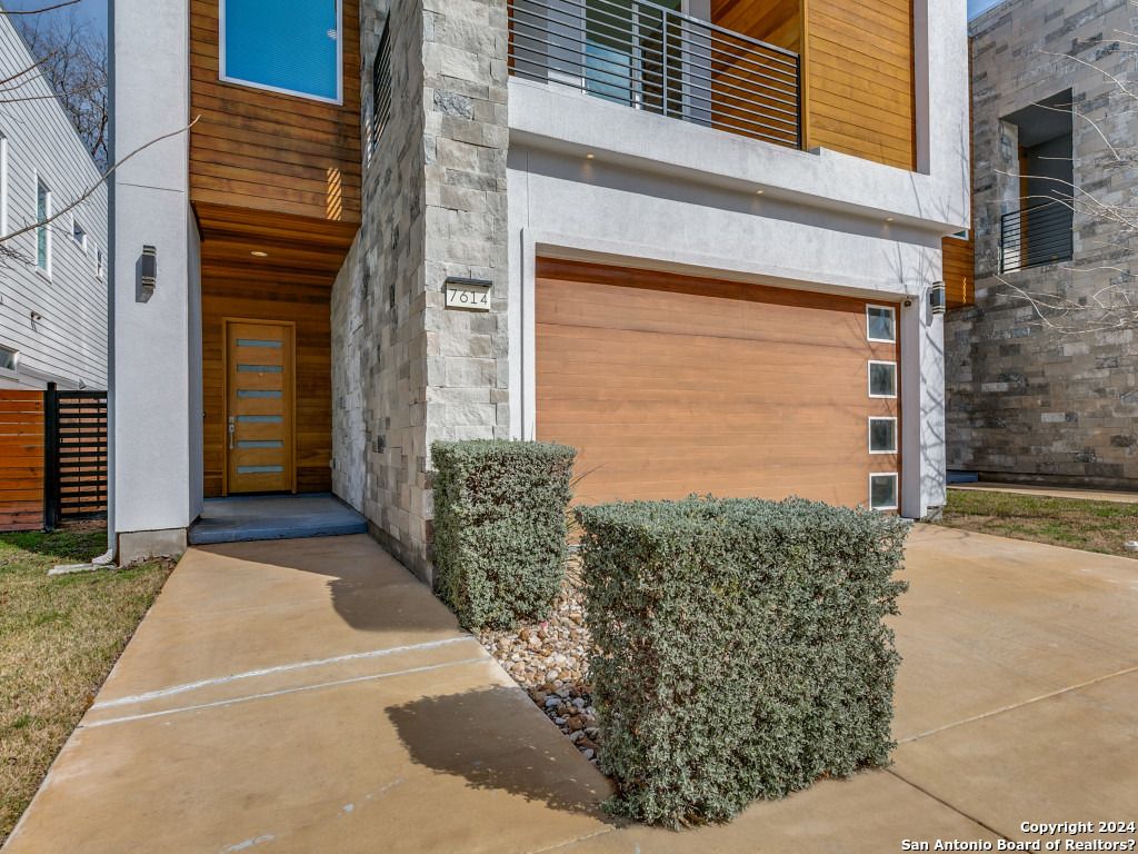 Photo of 7614 LOST MINE PEAK, San Antonio, TX 78240 (MLS # 1934909)