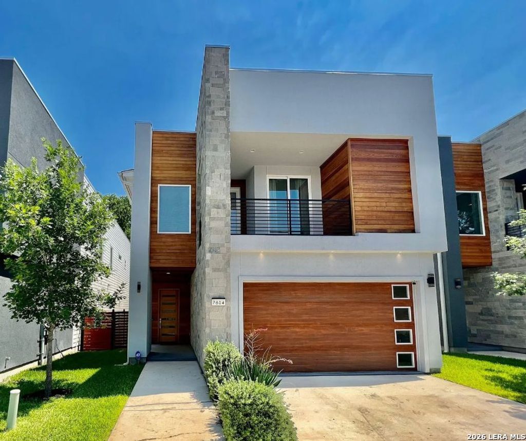 Photo of 7614 LOST MINE PEAK, San Antonio, TX 78240 (MLS # 1934909)