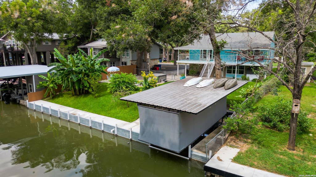 Photo of 429 Laguna Vista, Seguin, TX 78155 (MLS # 2007068)