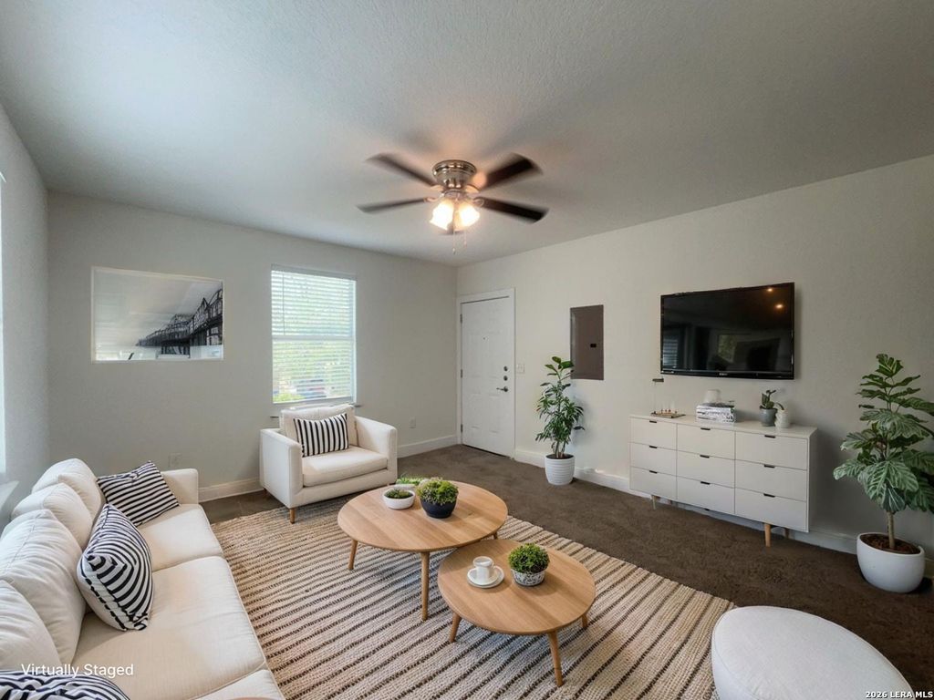 Photo of 1020 W French Place 4 #4, San Antonio, TX 78212 (MLS # 1958926)