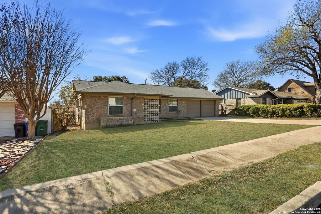 Photo of 710 Northstar Dr, San Antonio, TX 78216 (MLS # 1934783)
