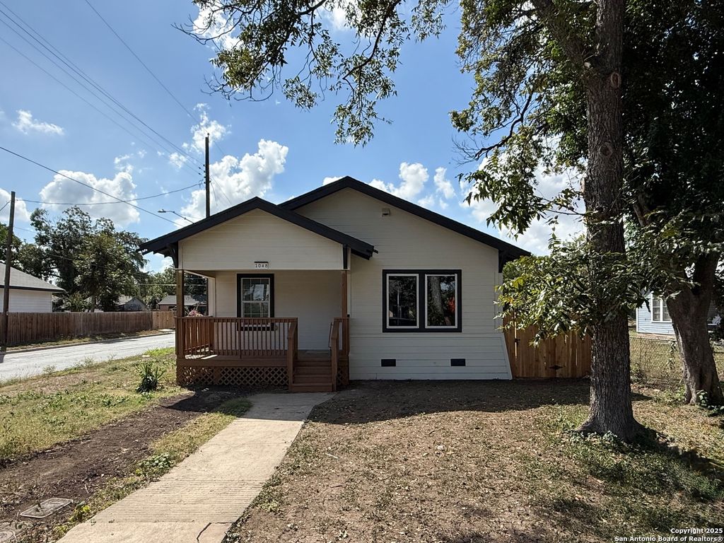 Photo of 1048 Gibbs, San Antonio, TX 78202 (MLS # 1914552)