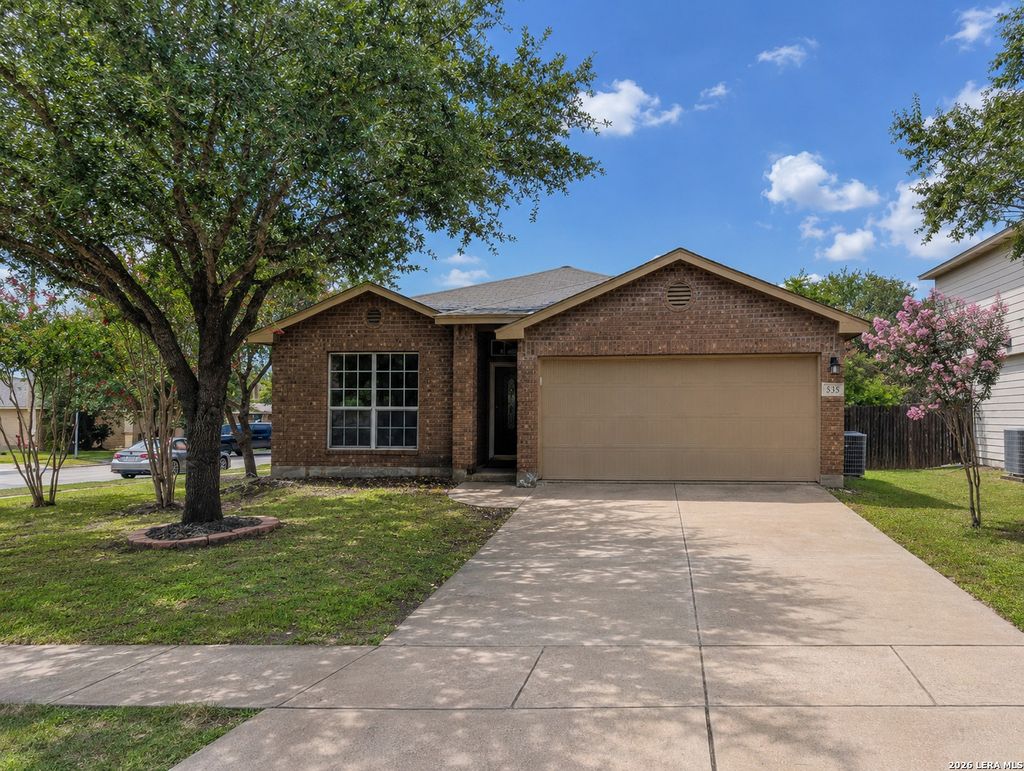 Photo of 535 DIANA DR, Converse, TX 78109 (MLS # 2001592)