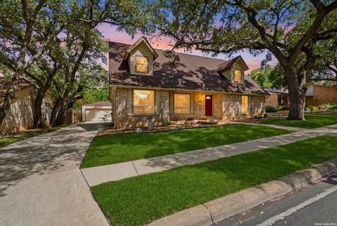 Property photo of 2414 Wilderness Hl, San Antonio, TX 78231