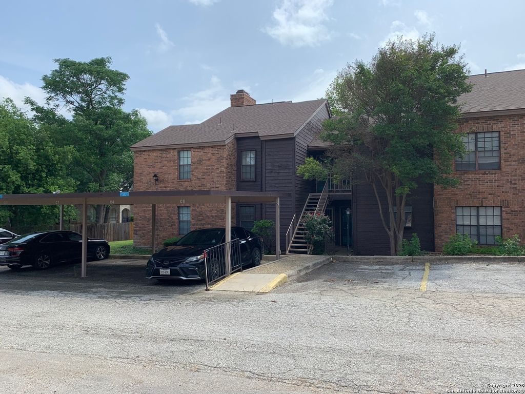 Photo of 4212 Medical 1201 #1201, San Antonio, TX 78229 (MLS # 1887234)