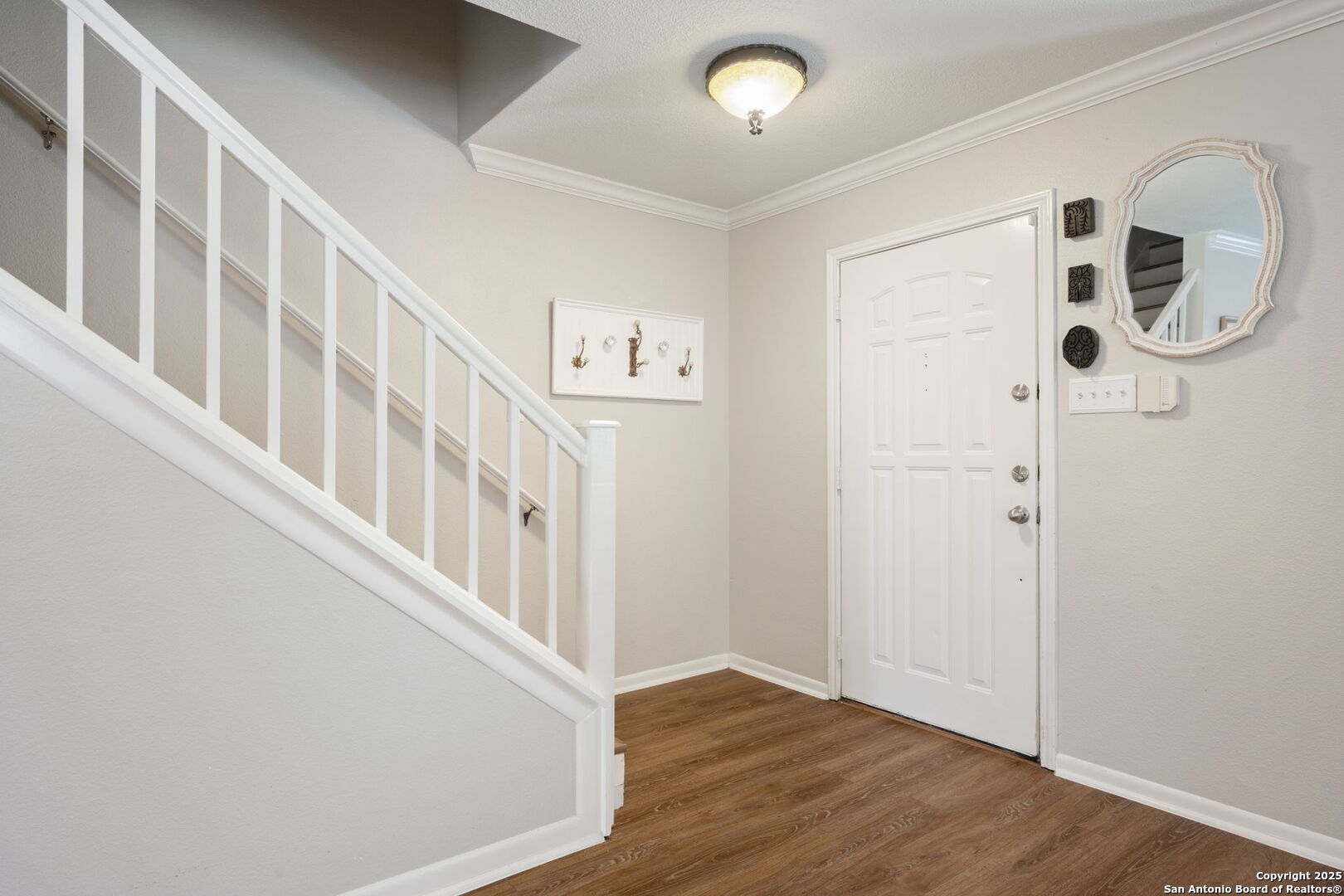 4735 Irish Oak