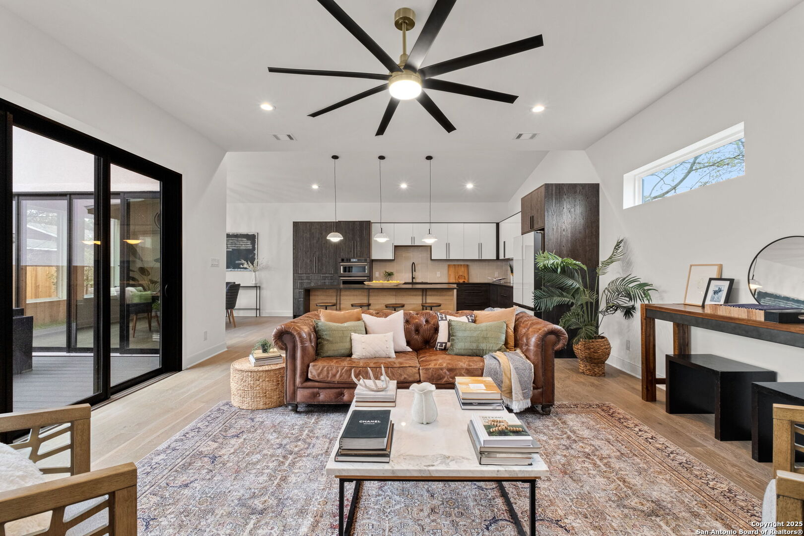 242 Cassiano St