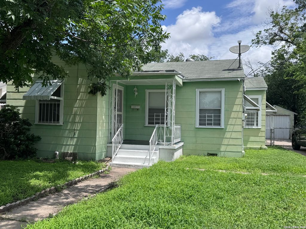 Photo of 1223 Essex, San Antonio, TX 78210 (MLS # 1990698)
