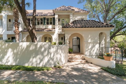 131-139 Saint Dennis San Antonio TX 78209