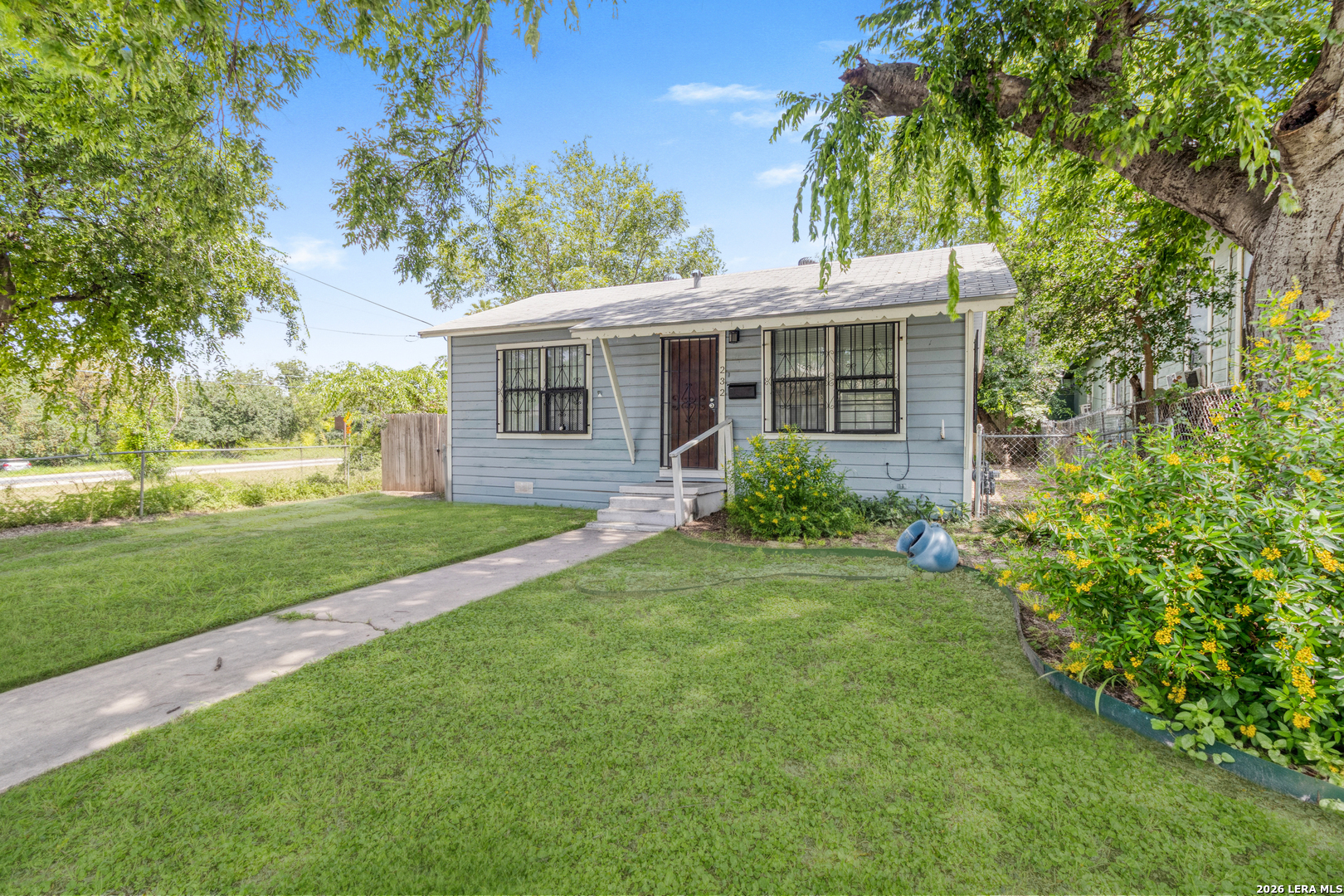 Photo 1 of 24 — 232 E Theo Ave, San Antonio, TX 78214