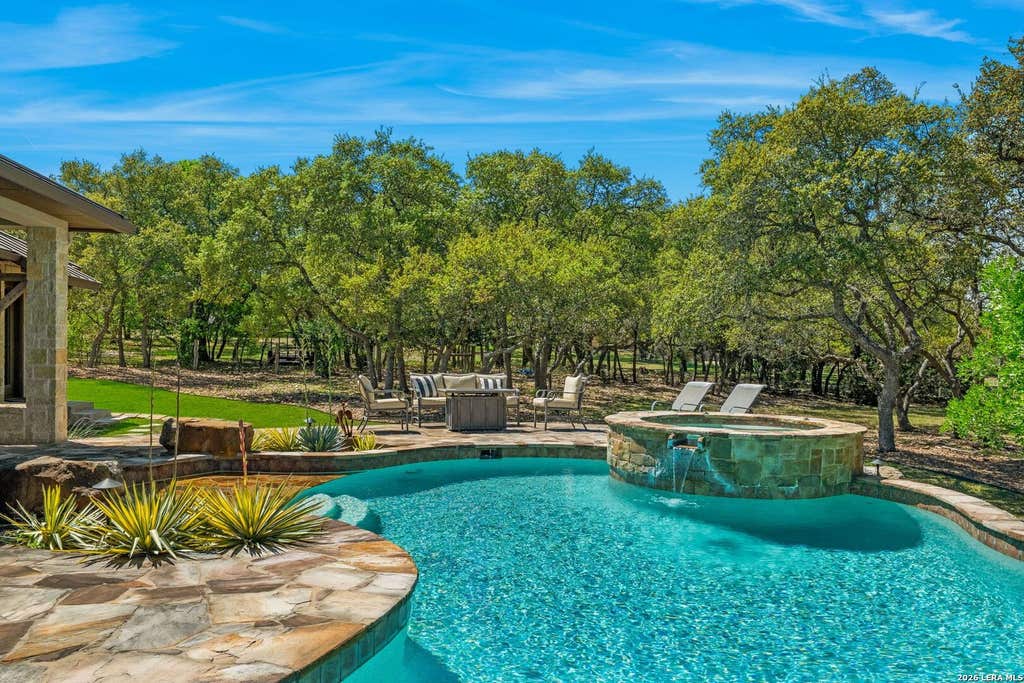 Photo of 164 Bitter Springs, Boerne, TX 78006 (MLS # 1969065)