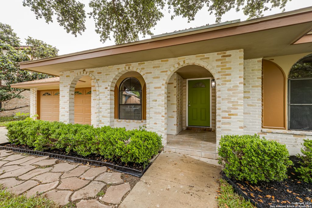Photo of 15814 Blue Creek, San Antonio, TX 78232 (MLS # 1926932)