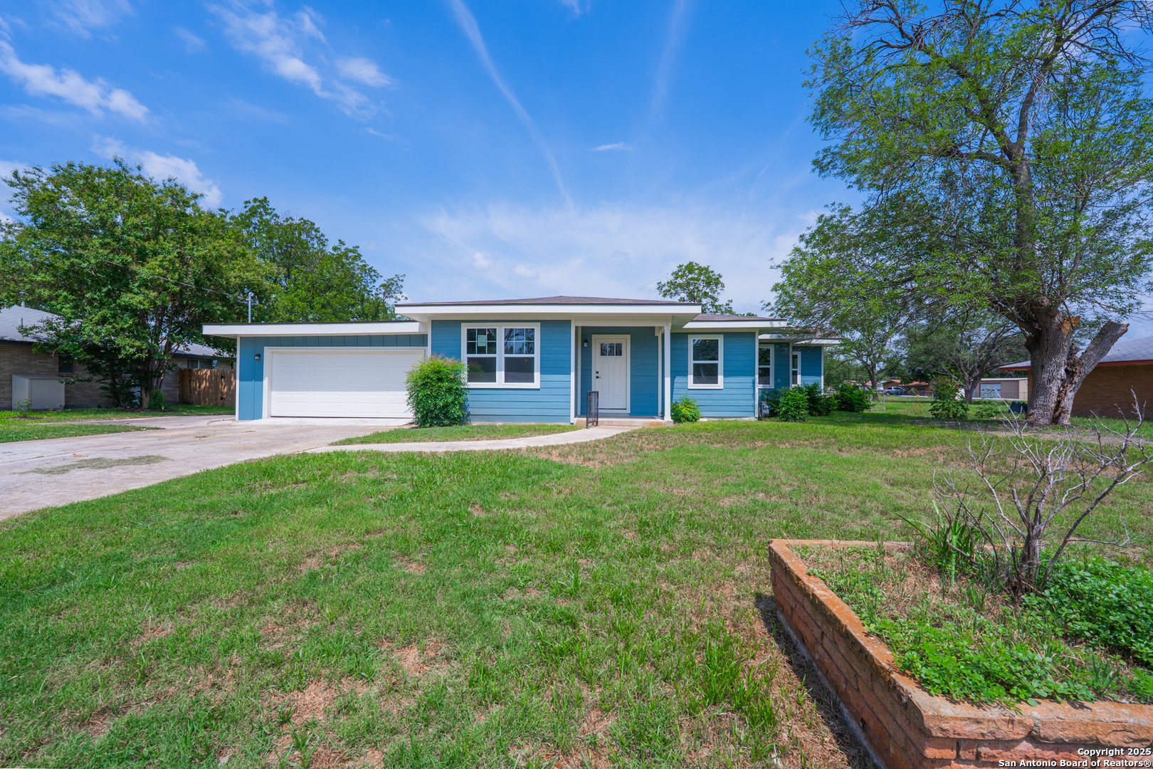 234 Gaiety Ln