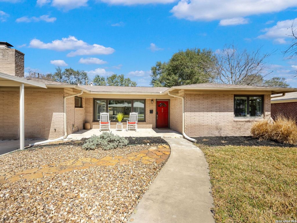 Photo of 327 Tophill, San Antonio, TX 78209 (MLS # 1944442)