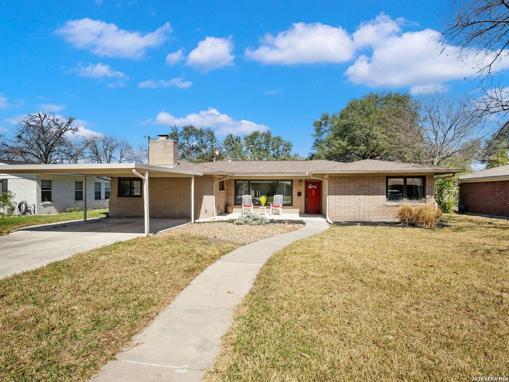 Photo of 327 Tophill, San Antonio, TX 78209 (MLS # 1944442)