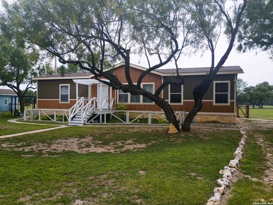 1282 FORT CLARK RD, BRACKETTVILLE, TX 78832 - Image f6df2f626322117d2abdffc2085c6fb6/2420150057
