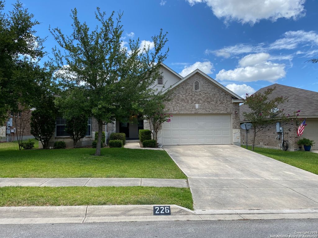 Photo of 226 Maidstone Cove, Cibolo, TX 78108 (MLS # 1924559)