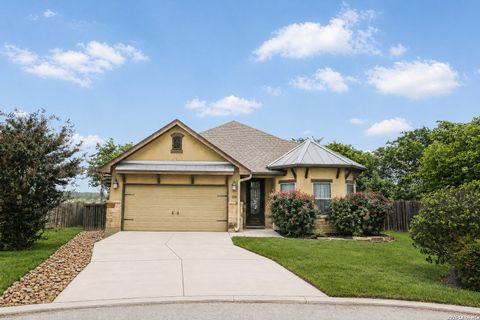 Photo of 126 RETAMA RD, Boerne, TX 78006 (MLS # 1962946)