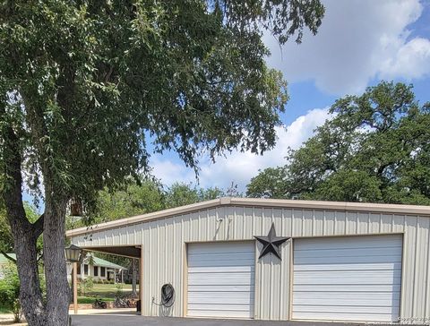 A home in Adkins