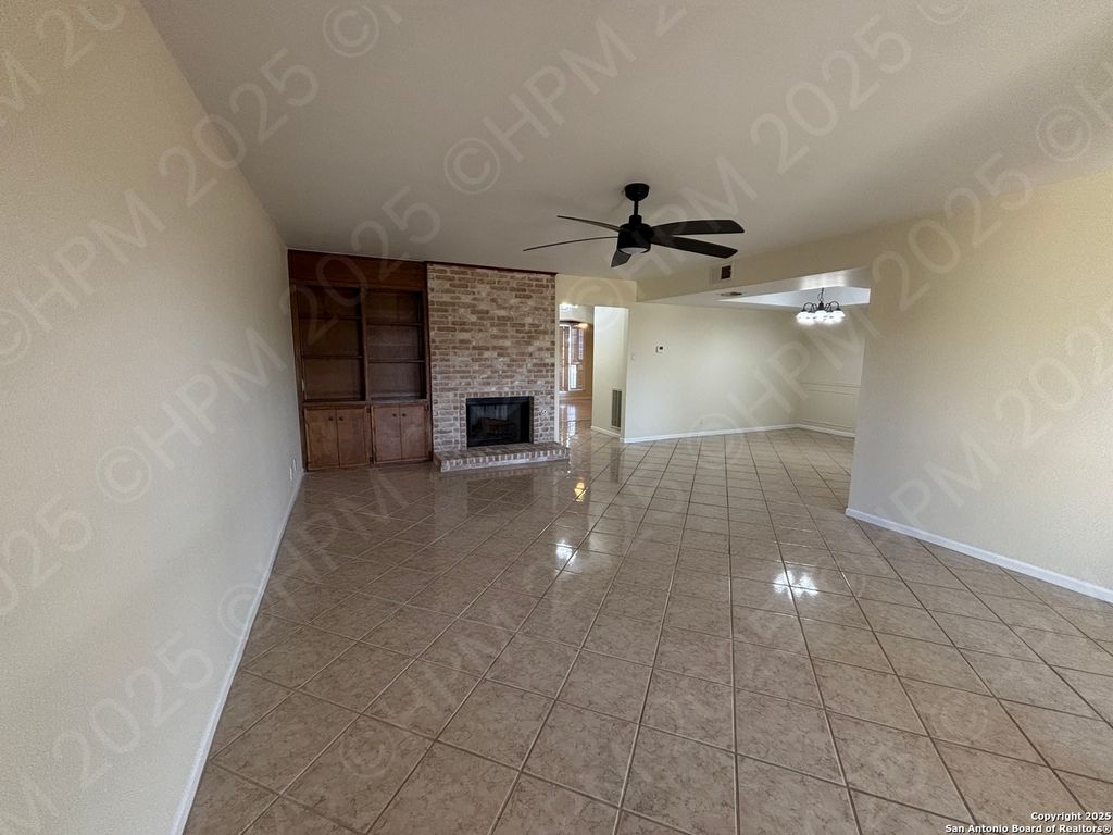Photo of 5868 Royal Ridge Dr, San Antonio, TX 78239 (MLS # 1916505)