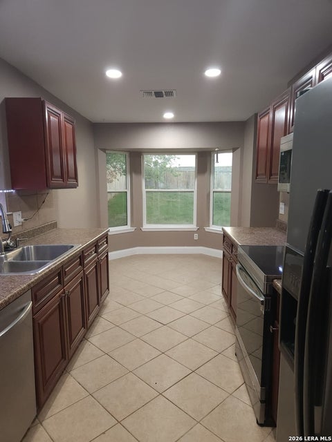 Photo of 5005 Crestwood Dr, Schertz, TX 78108 (MLS # 2021239)