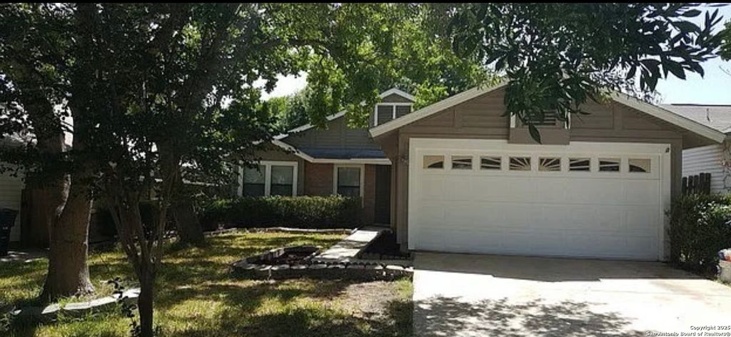 Photo of 13239 Larkplace, San Antonio, TX 78233 (MLS # 1929628)