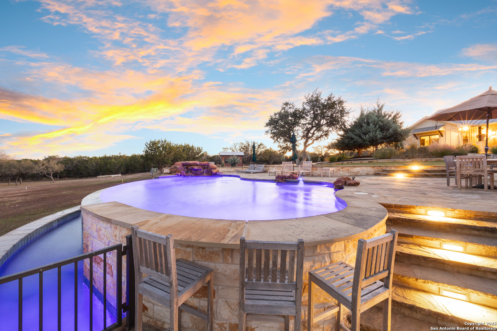 431 Bluff Creek