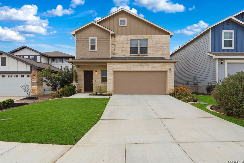 Photo of 827 laurel, San Antonio, TX 78219 (MLS # 1947039)