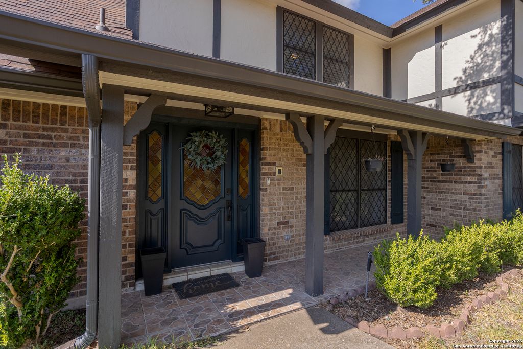 Photo of 28417 royal ascot, Fair Oaks Ranch, TX 78015 (MLS # 1945016)