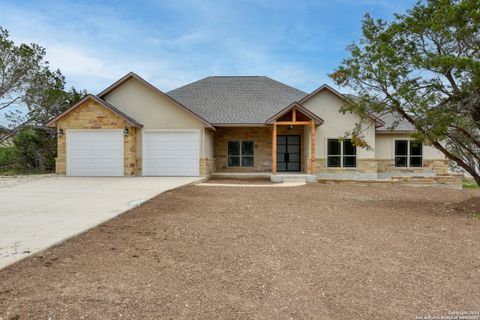 A home in Bandera