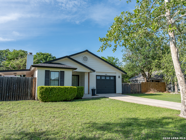 304 Bentwood Dr.