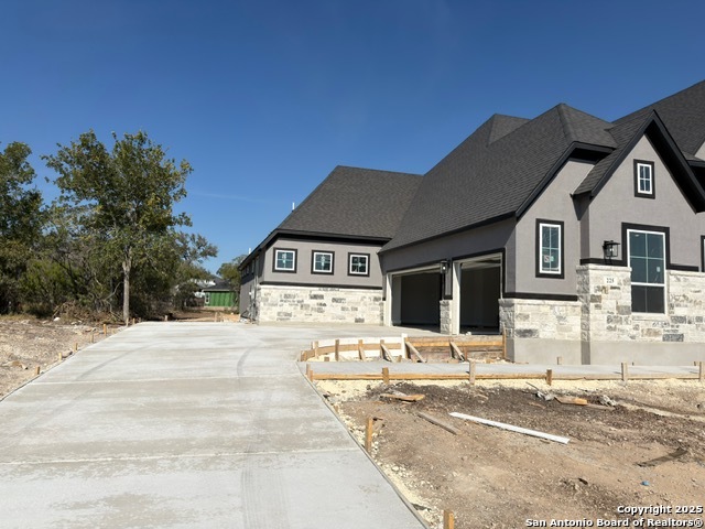 225 Storm Way