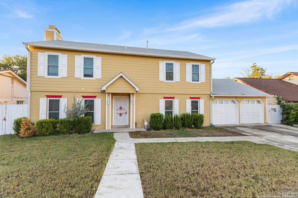 Photo of 6611 Cades, Leon Valley, TX 78238 (MLS # 1938296)